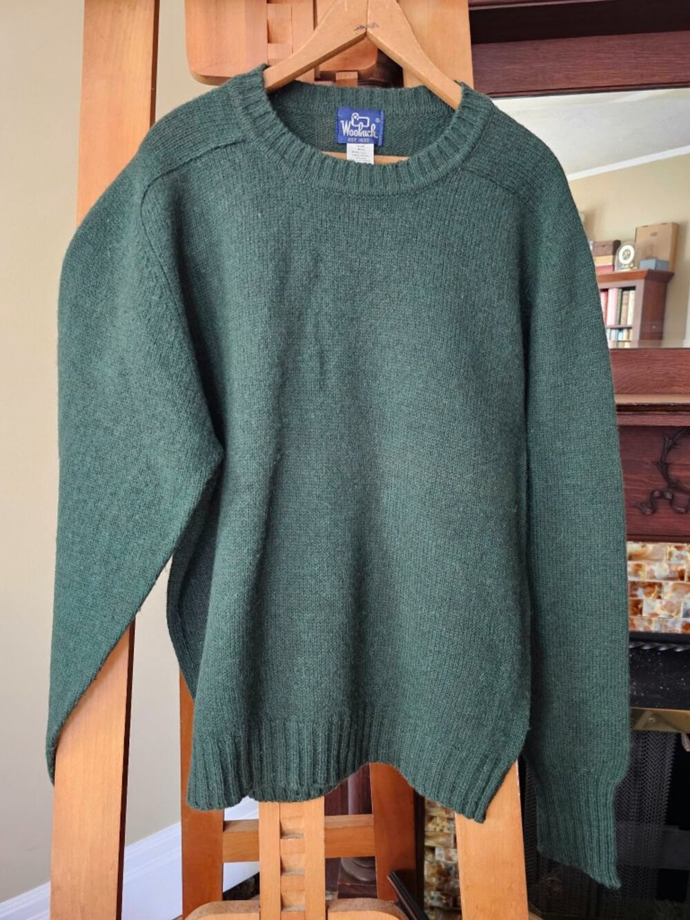 Vintage 100% wool green crewneck Men's Woolrich Sweater size XL